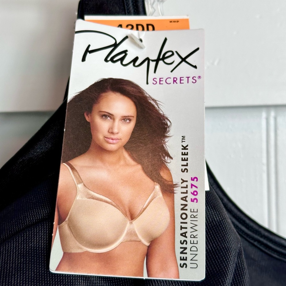 Playtex Black Full Coverage Bra with Wide Straps - Picture 7 of 10